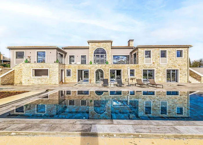 Maison Paradis By Interhome Vila Visnjan