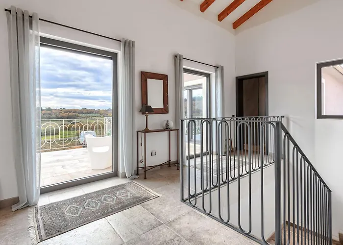 Maison Paradis By Interhome Vila Visnjan